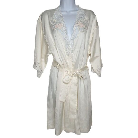 Vtg Sara Beth Satin Floral Embroidered Lace Robe Sz M Cream Ivory Pink Blue - Picture 1 of 7